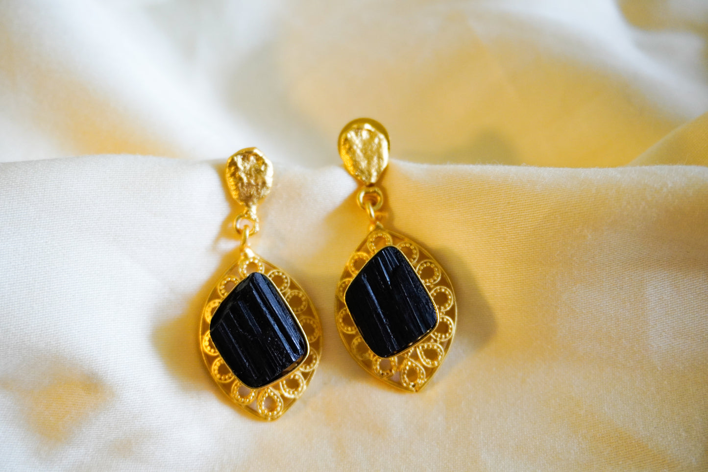 Labradorite Drop Filigree Earrings