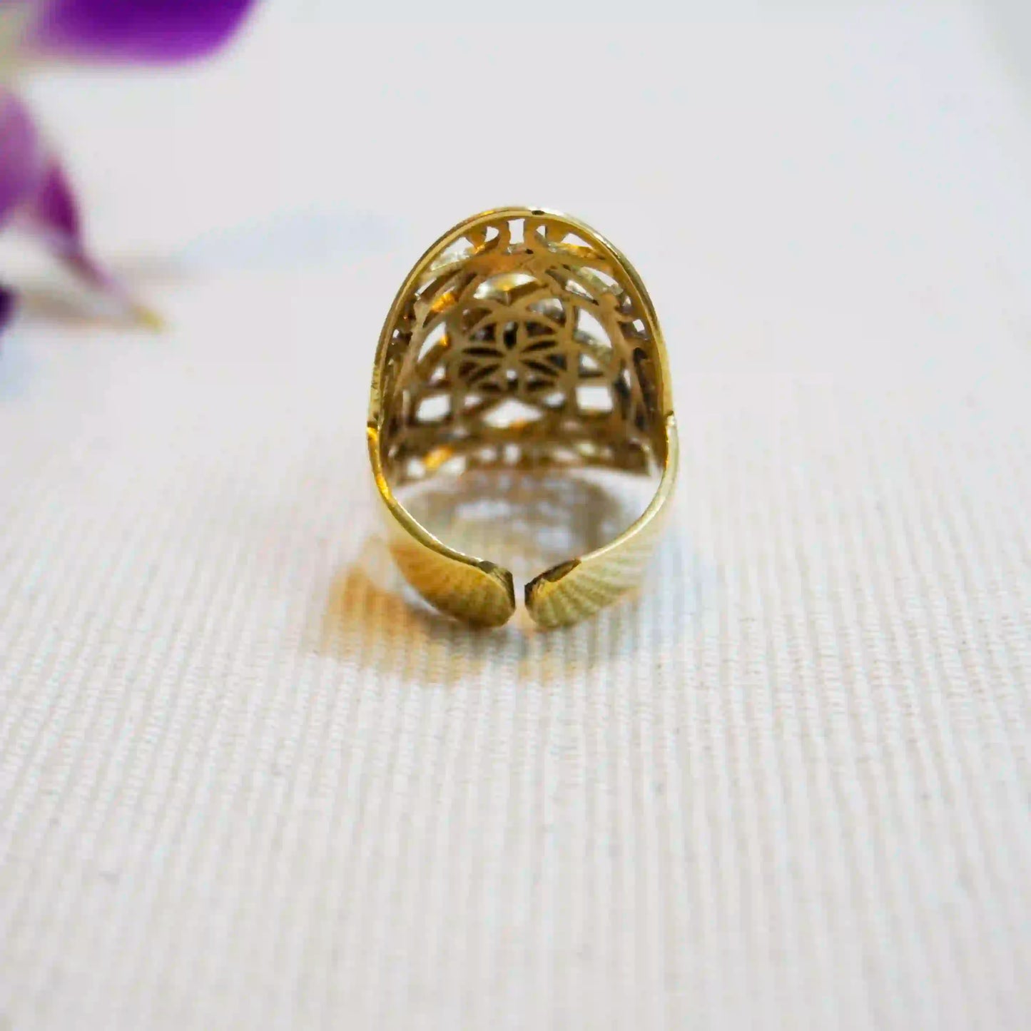 Labradorite Carved Ring
