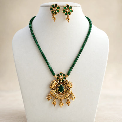 Harita Rajwada Necklace Set