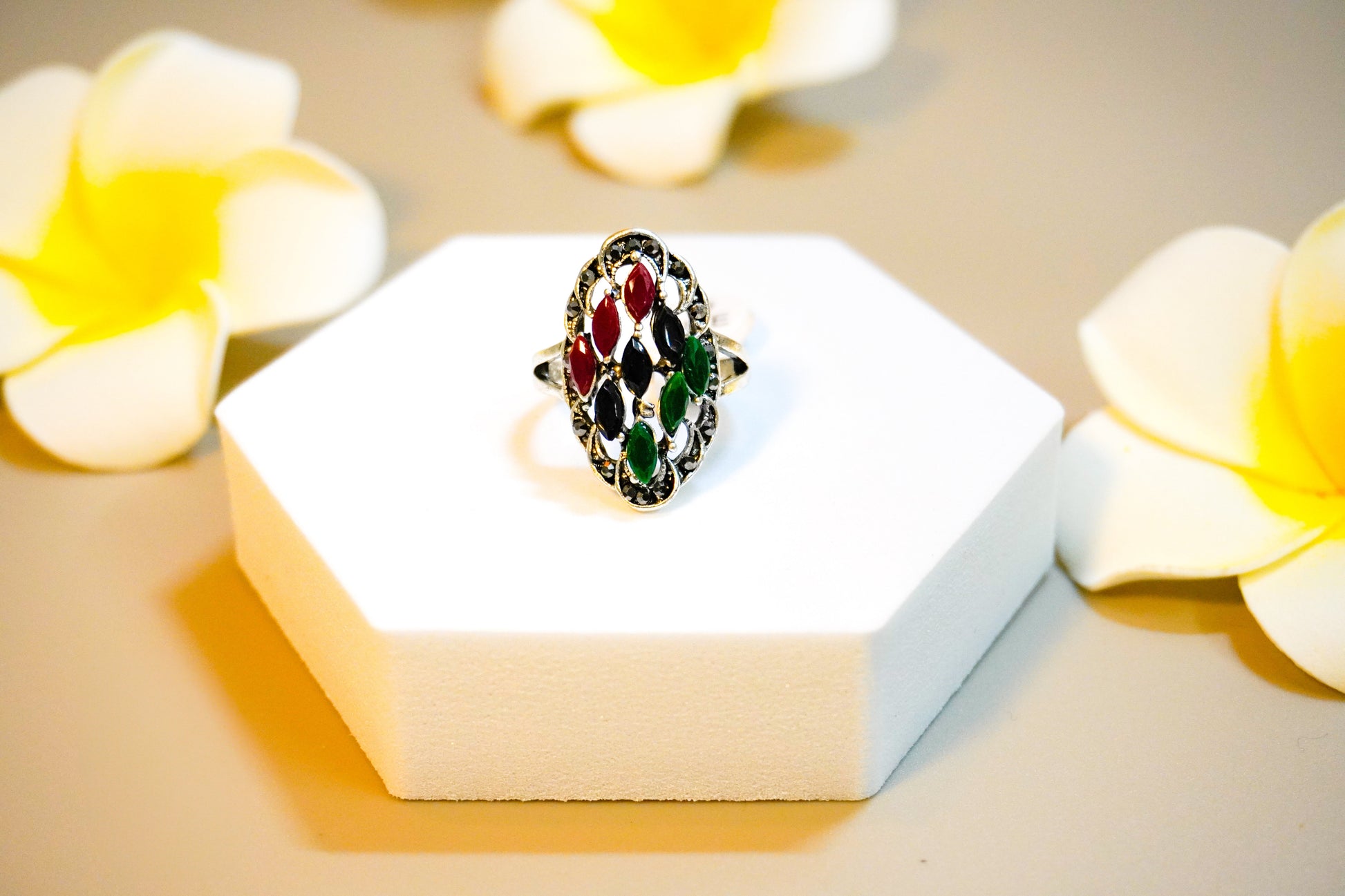 Vintage Multi-Color Statement Ring - ZyoraStore