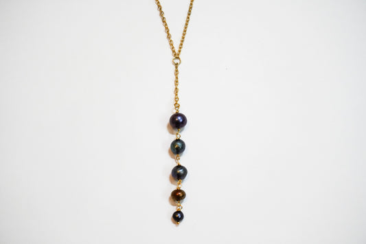 Black Pearl Necklace