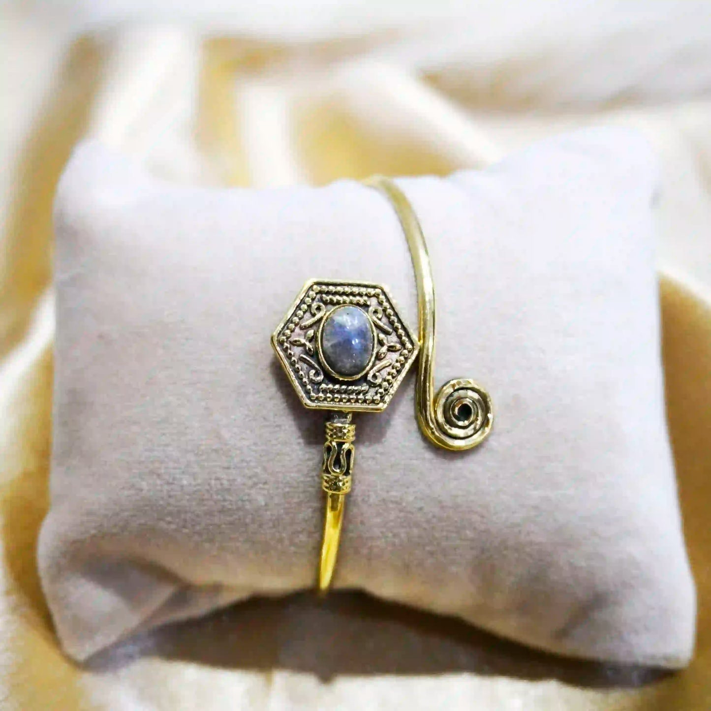 Celeste Labradorite Cuff