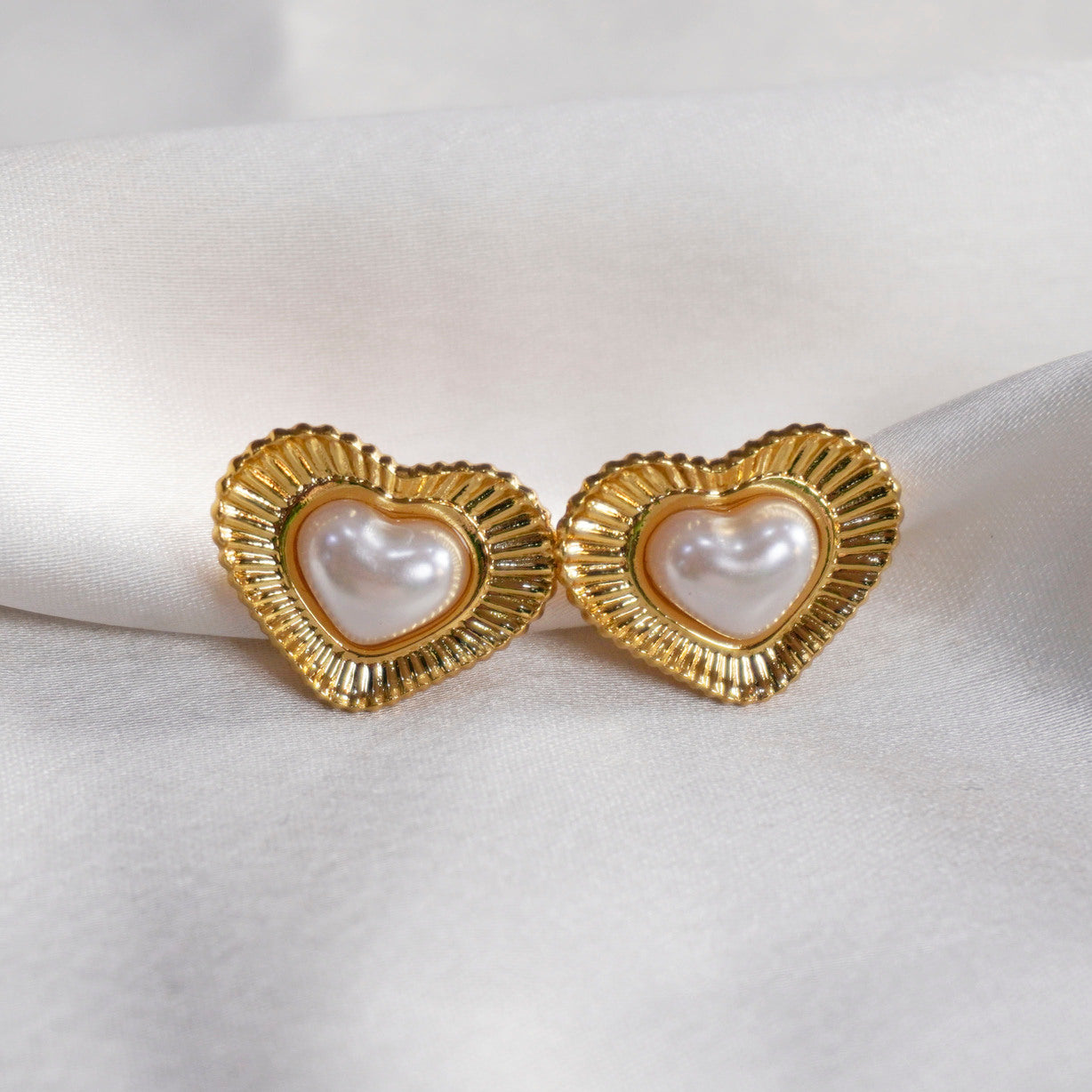 Pearl Heart Gold Stud Earrings