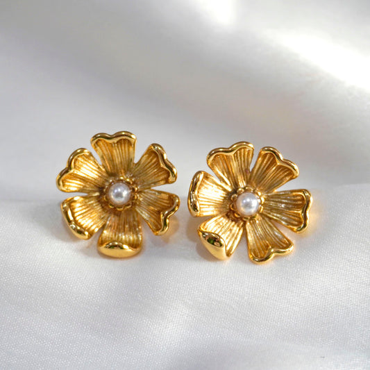 Pearl Floral Stud Earrings