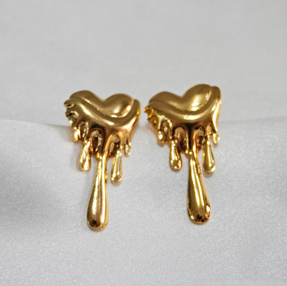 Dripping Gold Heart Earrings