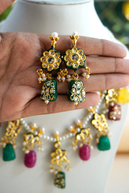 Rangrez Pearl Necklace Set