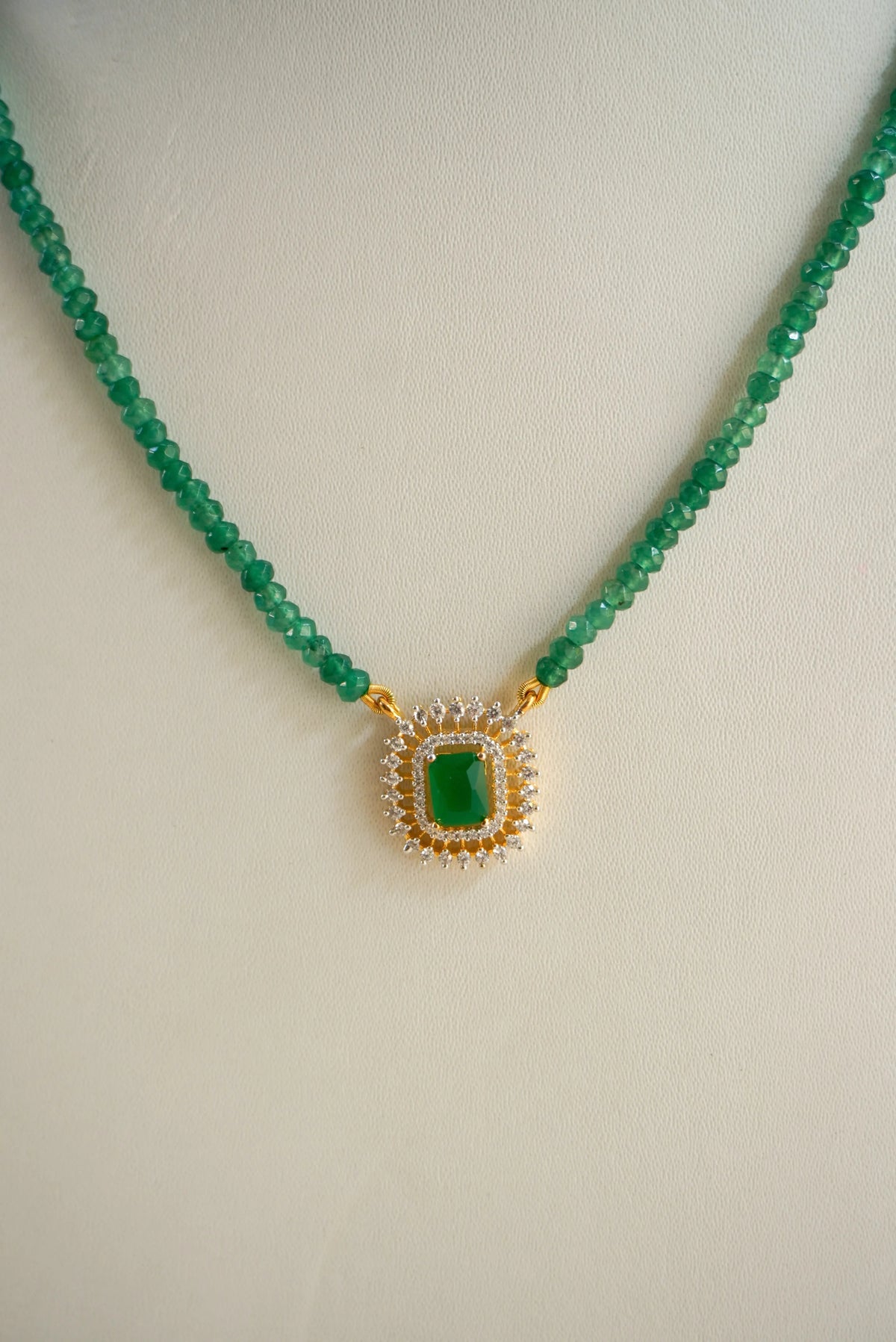Harita Necklace Set