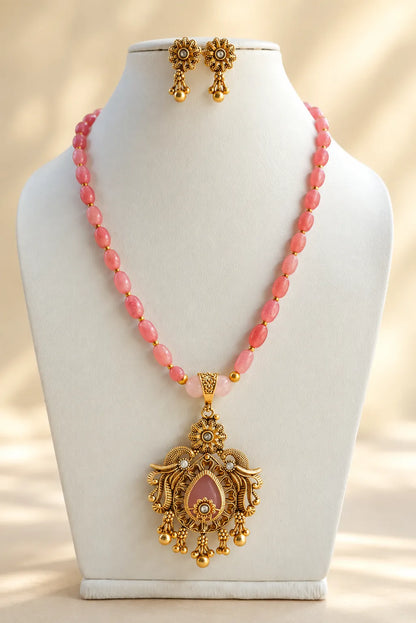 Gulabi Riwaayat Necklace Set